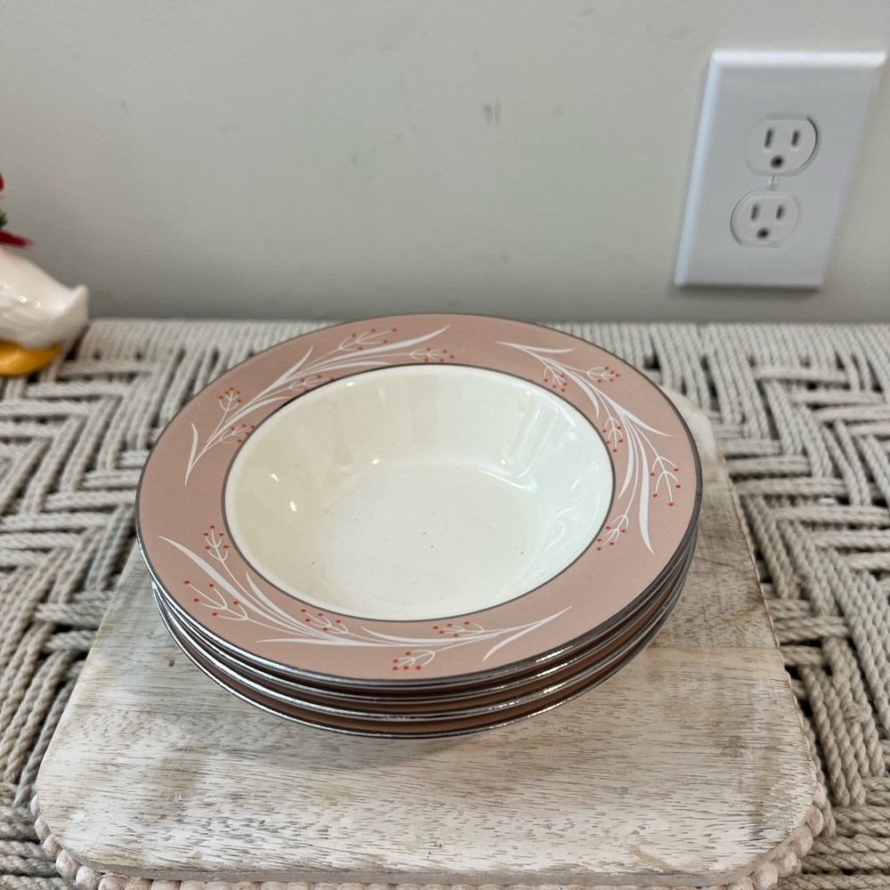 Lot of 4 Homer Laughlin small bowls Elegant Cream and Tan Dinnerware Set
